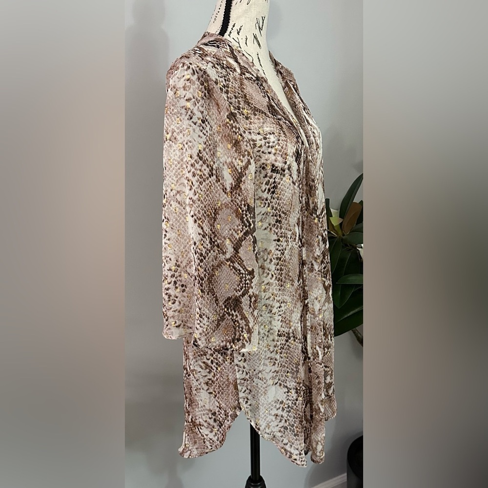 πβ¨ Metallic Snakeskin Open Front Kimono - Picture 6 of 13